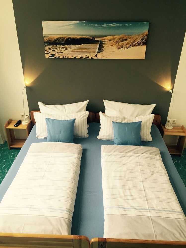 Hotel Aqua 3*